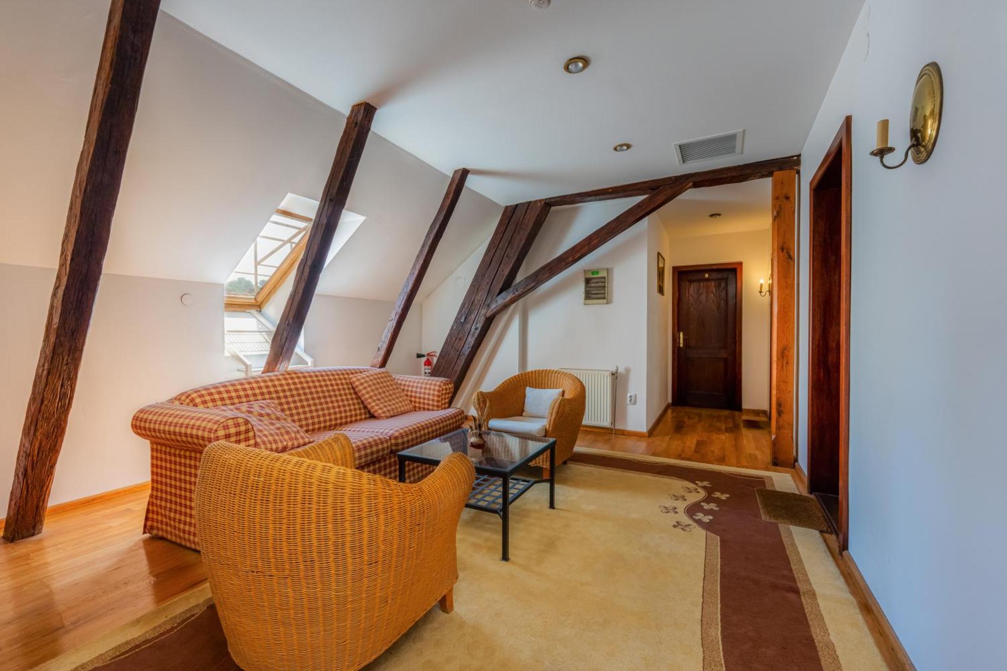 Casa Cu Cerb Hotel ซิวิโชอารา ภายนอก รูปภาพ